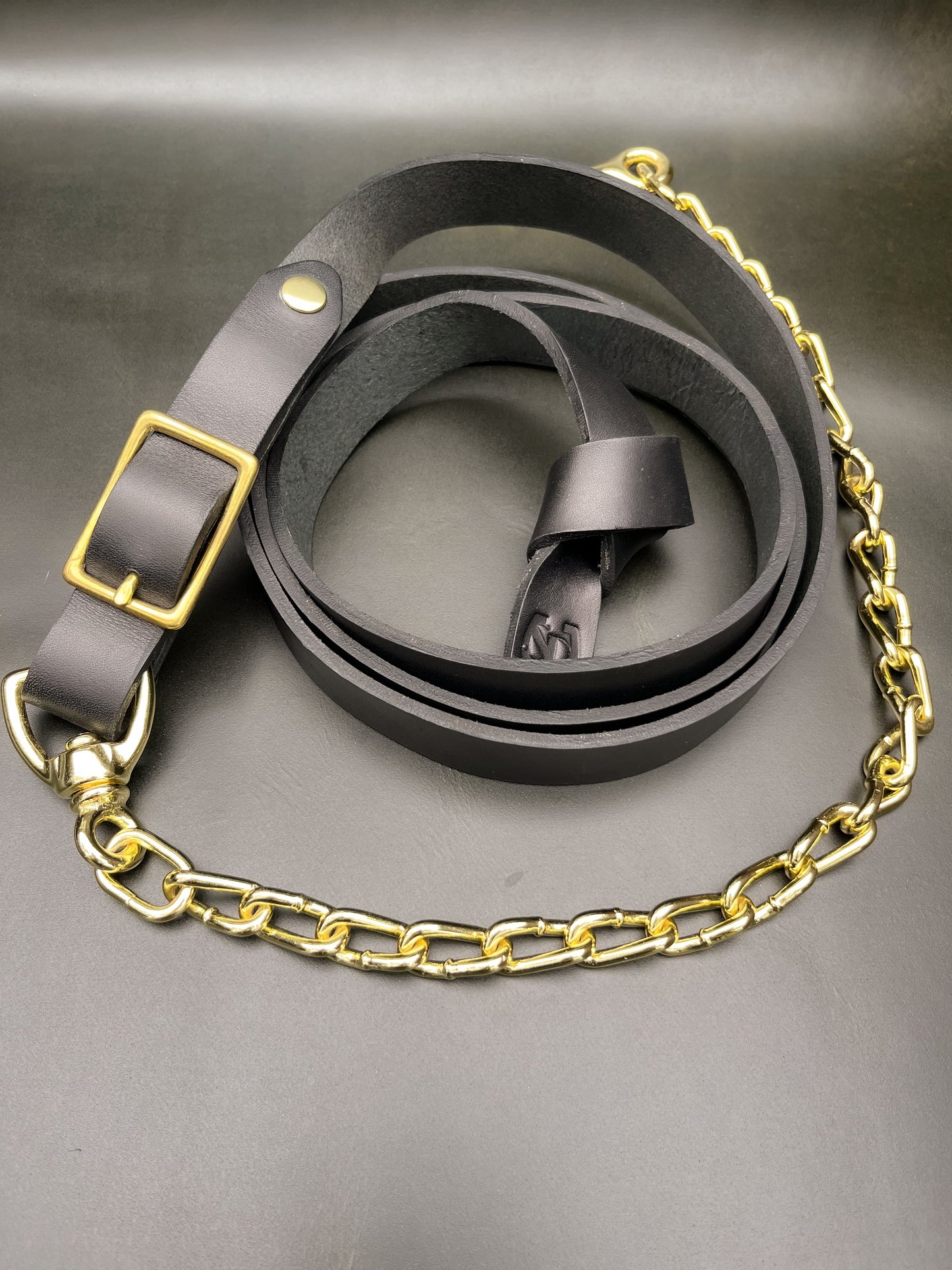 Black Leather Horse Lead Shank with Gold-Plated Chain & Brass Clip –Dual Attachment Lead Rope (Copy)