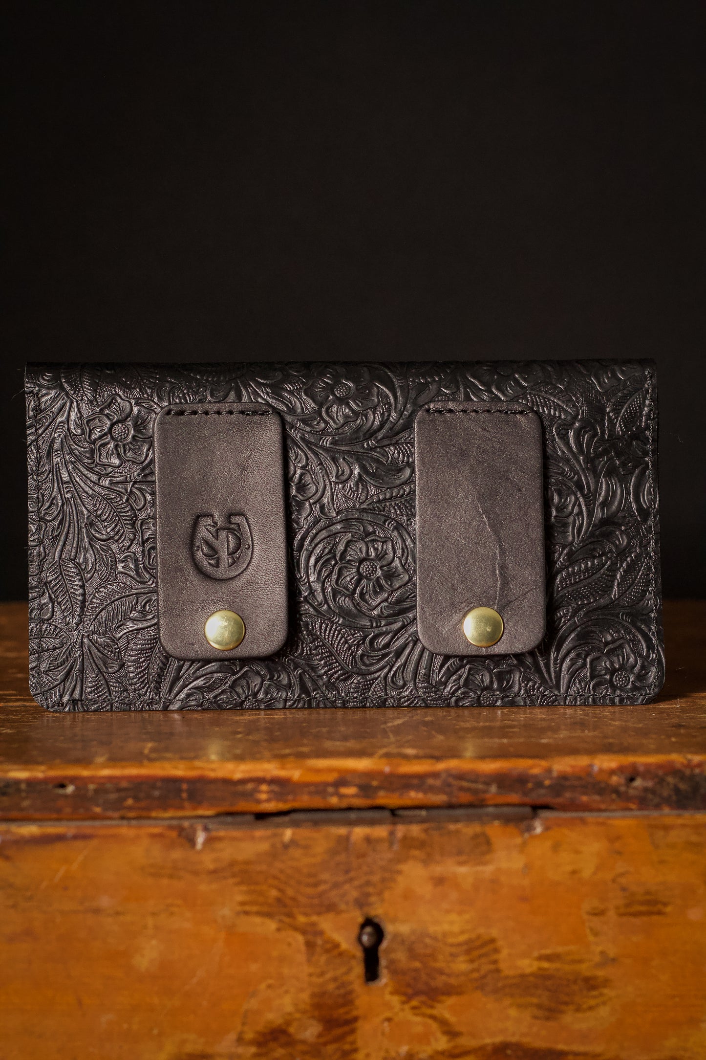 Black Floral Leather Belt Bag – Equestrian Phone Holder for Riding & Everyday Wear